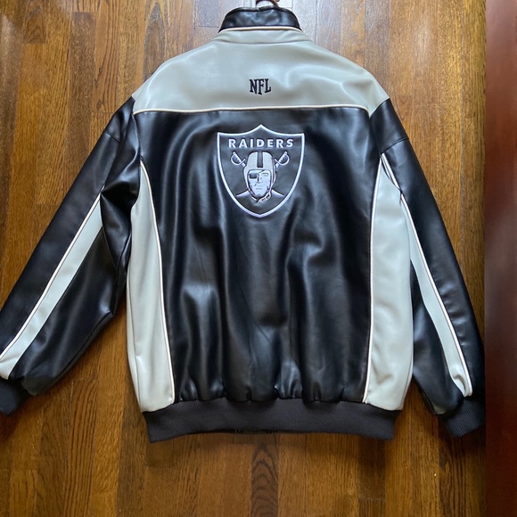 Men’s Raiders Jacket - Picture 2 of 3